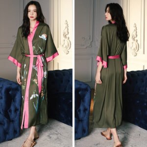 Kimono en Satin Imitation Soie pour Femme – Élégance et Confort à la Maison