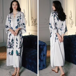 Kimono en Satin pour Femme – Élégance et Confort à la Maison