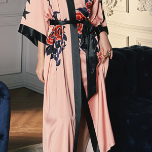 Kimono en Satin Imitation Soie pour Femme – Élégance et Confort à la Maison