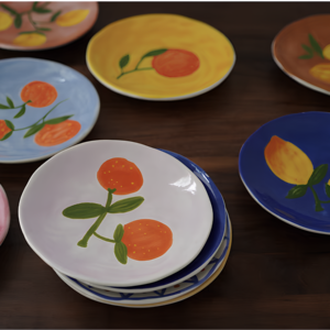 Assiettes en Céramique Peintes à la Main avec Motifs de Fruits Colorés – 6 pouces